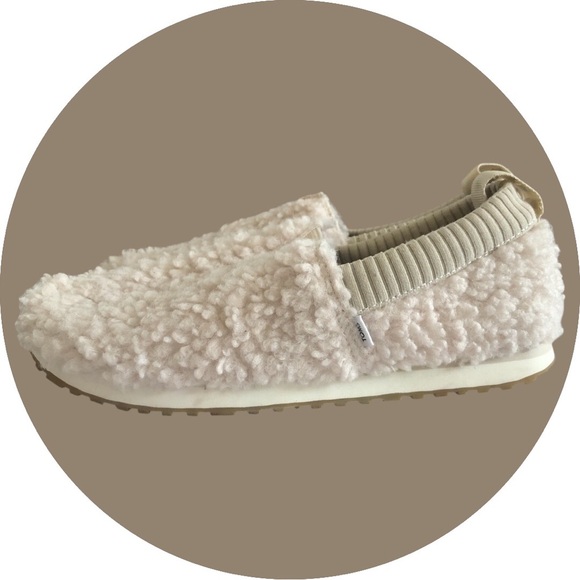 ▫️TOMS women’s sneaker - Picture 2 of 9